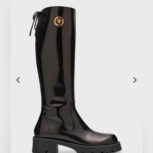 Versace
Parade Leather Medusa Moto Boots❤️❤️❤️
